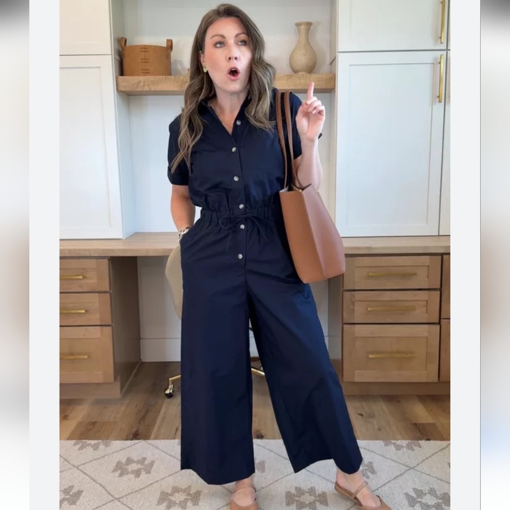 Chic Navy Button-Up Jumpsuit - image 1